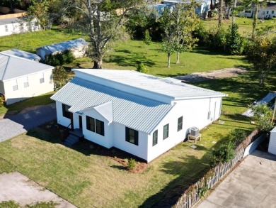 Beach Home Sale Pending in Port St Joe, Florida