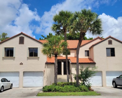 Beach Townhome/Townhouse For Sale in Boynton Beach, Florida