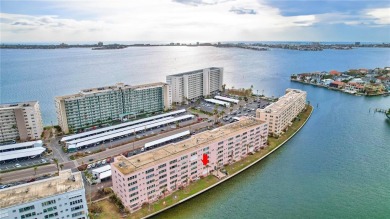 Beach Condo For Sale in Gulfport, Florida