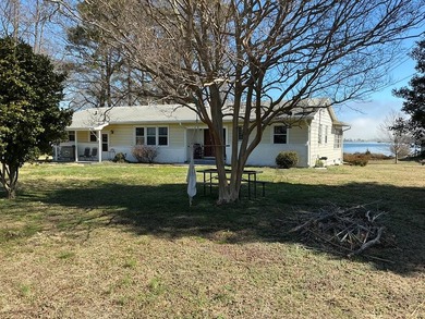 Beach Home For Sale in Reedville, Virginia