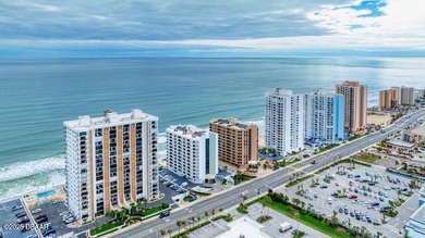 Beach Condo For Sale in Daytona Beach, Florida
