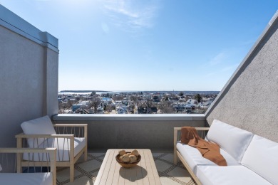 Beach Condo For Sale in Portland, Maine