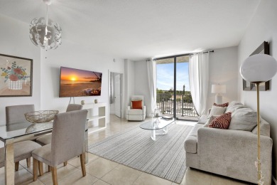 Beach Condo For Sale in Hollywood, Florida