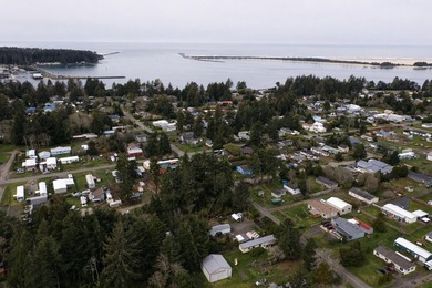 Beach Lot For Sale in Coos Bay, Oregon