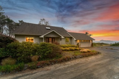 Beach Home For Sale in Gualala, California