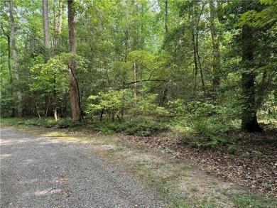 Beach Lot Sale Pending in Lancaster, Virginia