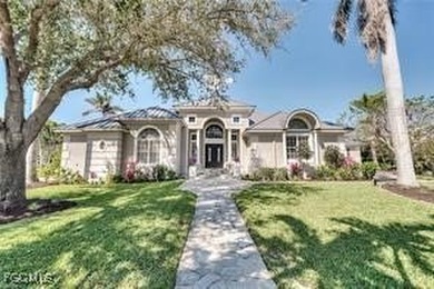 Beach Home For Sale in Fort Myers, Florida