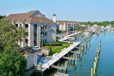 Beach Townhome/Townhouse For Sale in Virginia Beach, Virginia