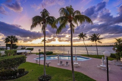 Beach Condo For Sale in Palm Beach, Florida