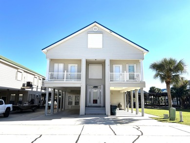 Beach Home For Sale in Theriot, Louisiana