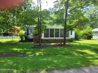 Beach Home For Sale in Blounts Creek, North Carolina