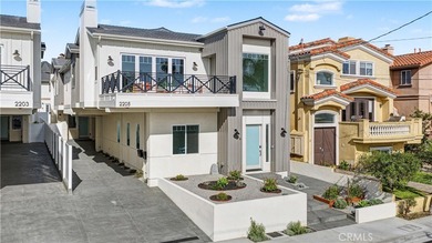 Beach Townhome/Townhouse For Sale in Redondo Beach, California