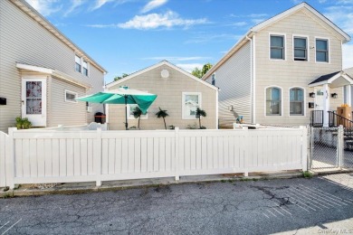 Beach Home For Sale in Bronx, New York