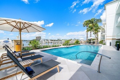 Beach Condo For Sale in Palm Beach Shores, Florida