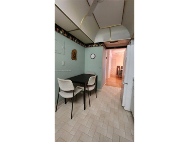 Beach Condo For Sale in Surfside, Florida