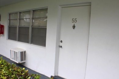 Beach Condo For Sale in West Palm Beach, Florida