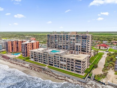 Beach Condo For Sale in New Smyrna Beach, Florida
