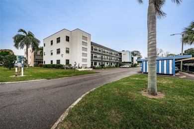 Beach Condo For Sale in St. Petersburg, Florida