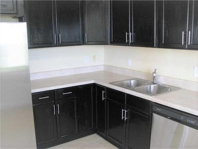 Beach Condo For Sale in Pompano Beach, Florida