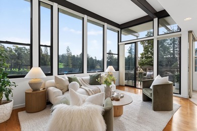 Beach Condo For Sale in Oakland, California