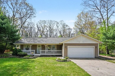 Beach Home For Sale in Grand Haven, Michigan