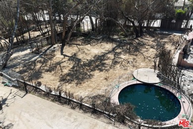 Beach Lot For Sale in Pacific Palisades, California