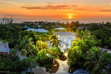Beach Home For Sale in Sanibel, Florida