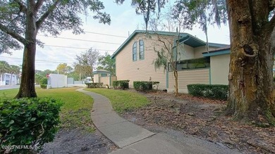 Beach Condo For Sale in Jacksonville, Florida