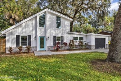Beach Home For Sale in Jacksonville Beach, Florida