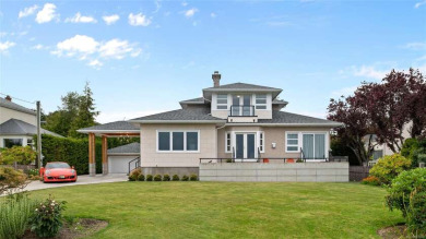 Beautifully updated S Oak Bay estate with unobstructed ocean - Beach Home for sale in Victoria, British Columbia on Beachhouse.com