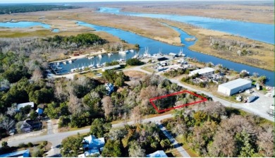 Beach Lot For Sale in Apalachicola, Florida