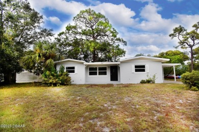 Beach Home Sale Pending in Daytona Beach, Florida