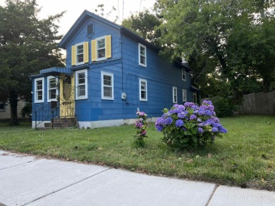 Beach Home Off Market in West Cape May, New Jersey