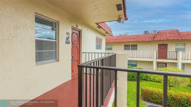 Beach Condo For Sale in Delray Beach, Florida