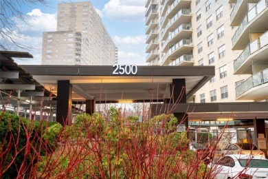 Beach Home Sale Pending in Bronx, New York