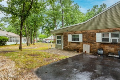 Beach Home For Sale in Toms River, New Jersey