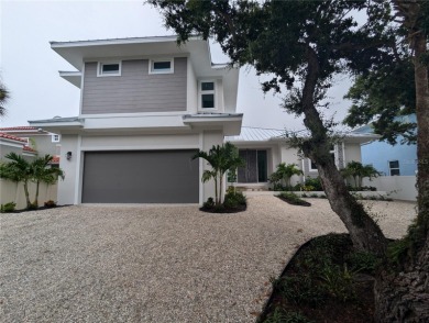 Beach Home For Sale in Sarasota, Florida