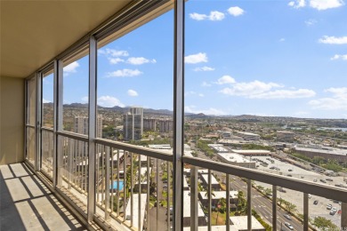 Beach Condo For Sale in Aiea, Hawaii