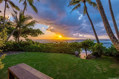 Beach Home For Sale in Haleiwa, Hawaii