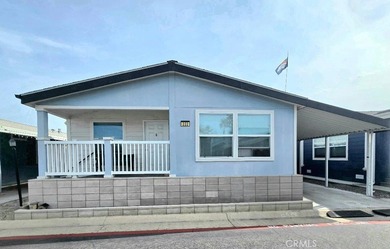 Beach Home For Sale in Huntington Beach, California