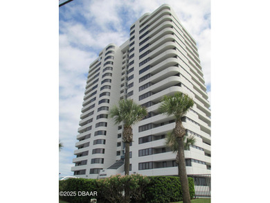 Beach Condo For Sale in Daytona Beach, Florida