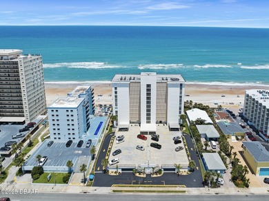 Beach Condo For Sale in Ormond Beach, Florida