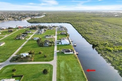 Beach Lot For Sale in Cape Coral, Florida
