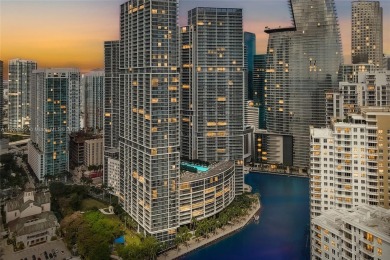 Beach Condo For Sale in Miami, Florida