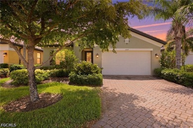 Beach Home For Sale in Fort Myers, Florida