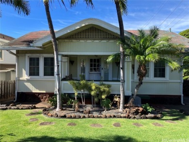 Beach Home Sale Pending in Honolulu, Hawaii