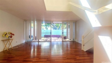 Beach Townhome/Townhouse For Sale in Mililani, Hawaii