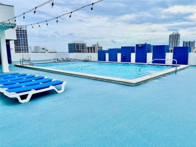 Beach Condo For Sale in Miami Beach, Florida