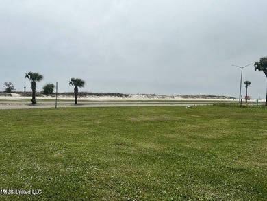 Beach Lot For Sale in Biloxi, Mississippi