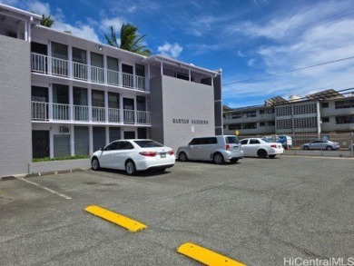 Beach Condo For Sale in Honolulu, Hawaii